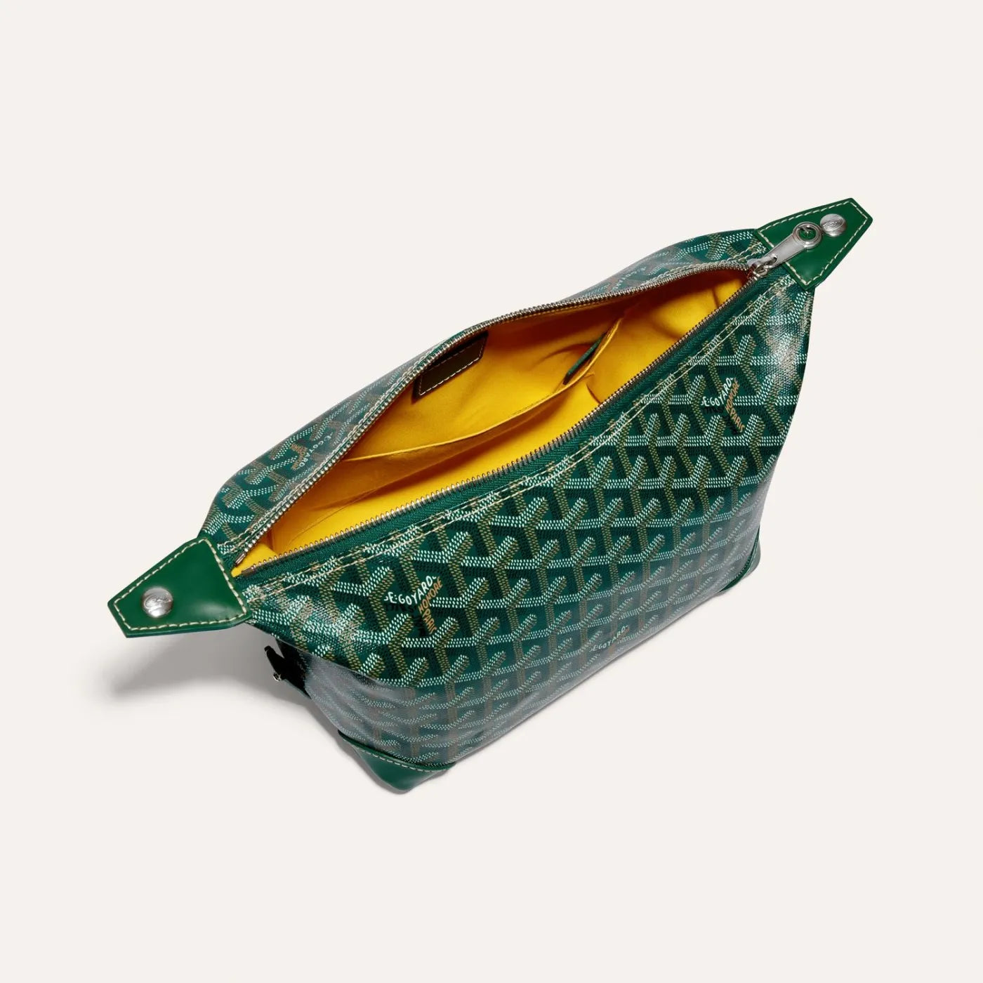 Green Bowling 25 Toiletry Bag