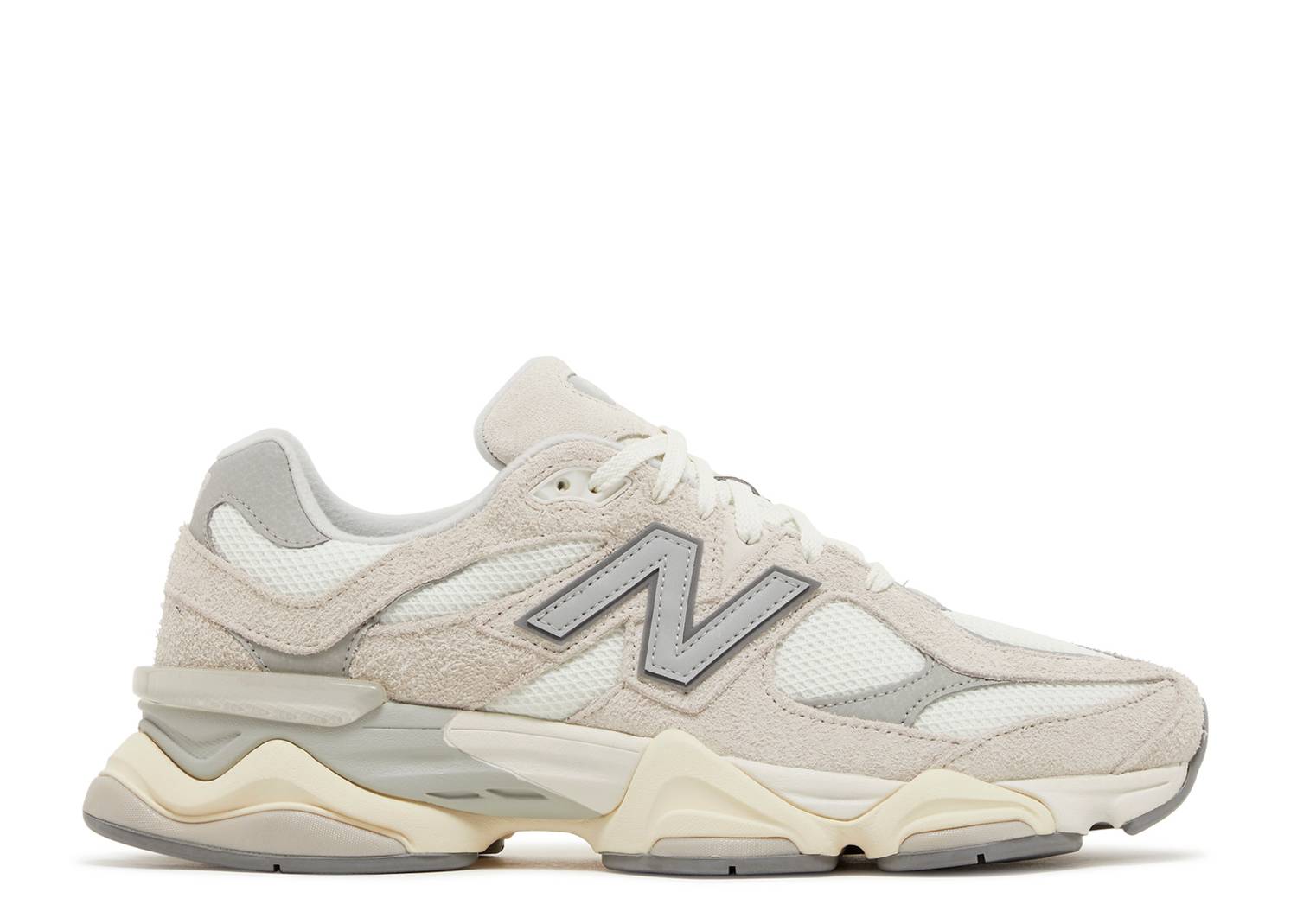 New Balance 9060
Moonbeam Sea Salt