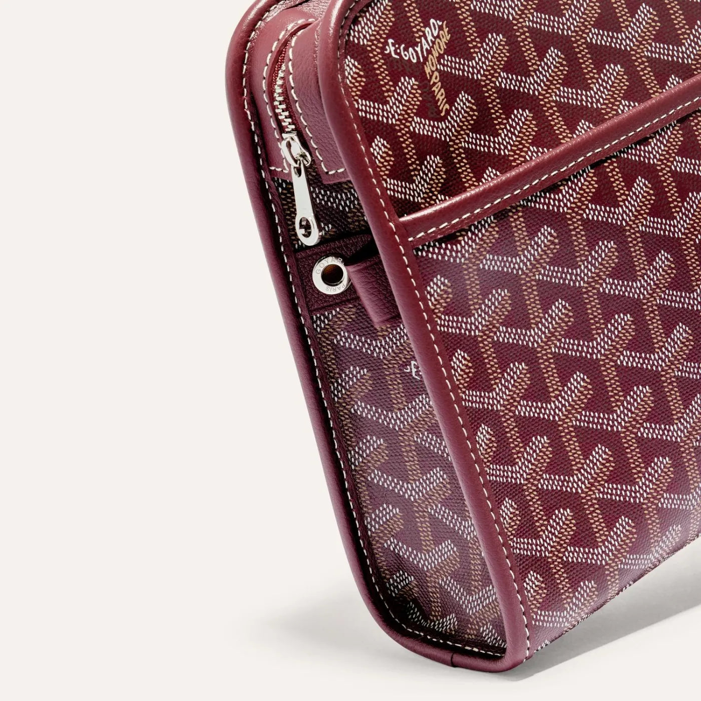 Burgundy Jouvence MM Toiletry Bag