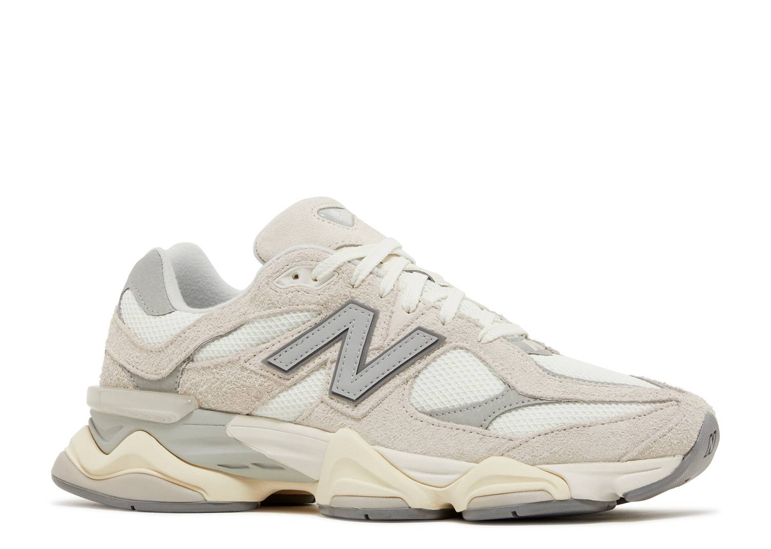 New Balance 9060
Moonbeam Sea Salt