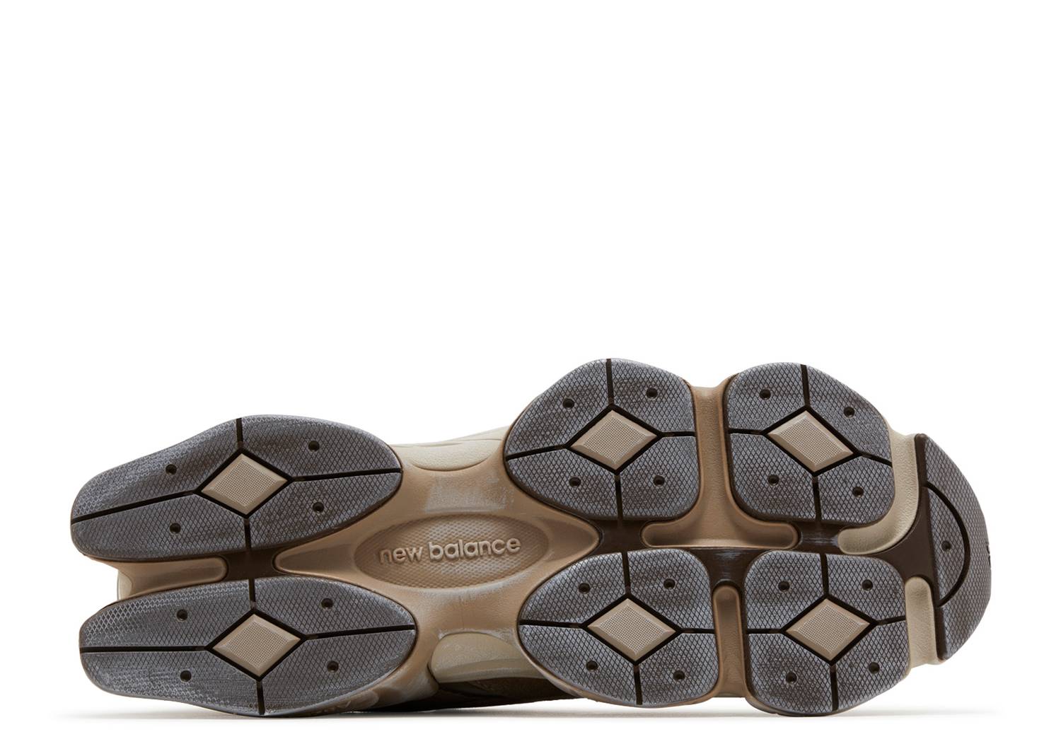 New Balance 9060
Mushroom