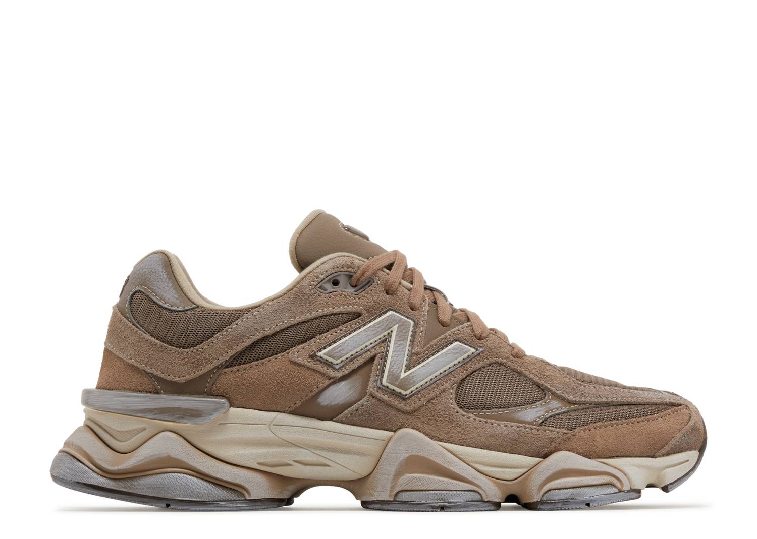 New Balance 9060
Mushroom