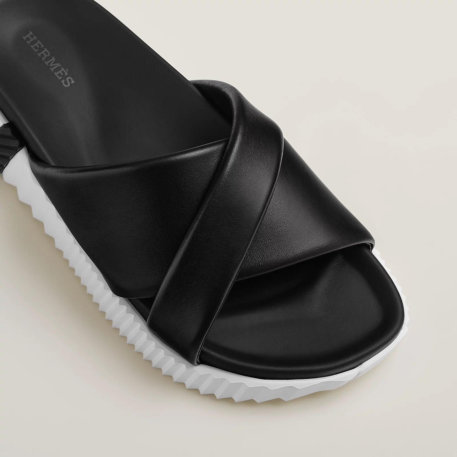 Noir Infra Sandal W