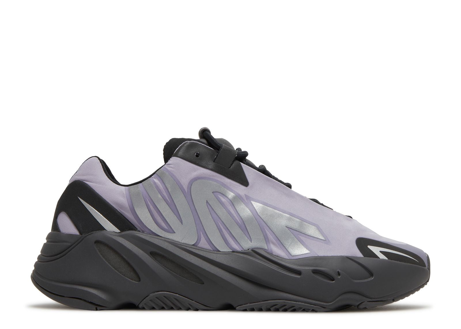 Adidas Yeezy Boost 700 MNVN
Geode