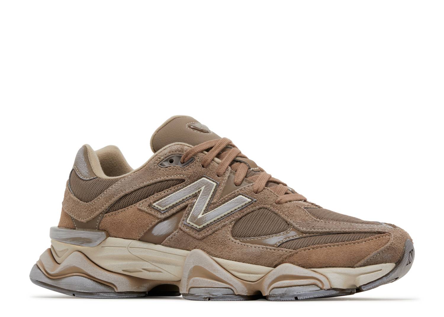 New Balance 9060
Mushroom