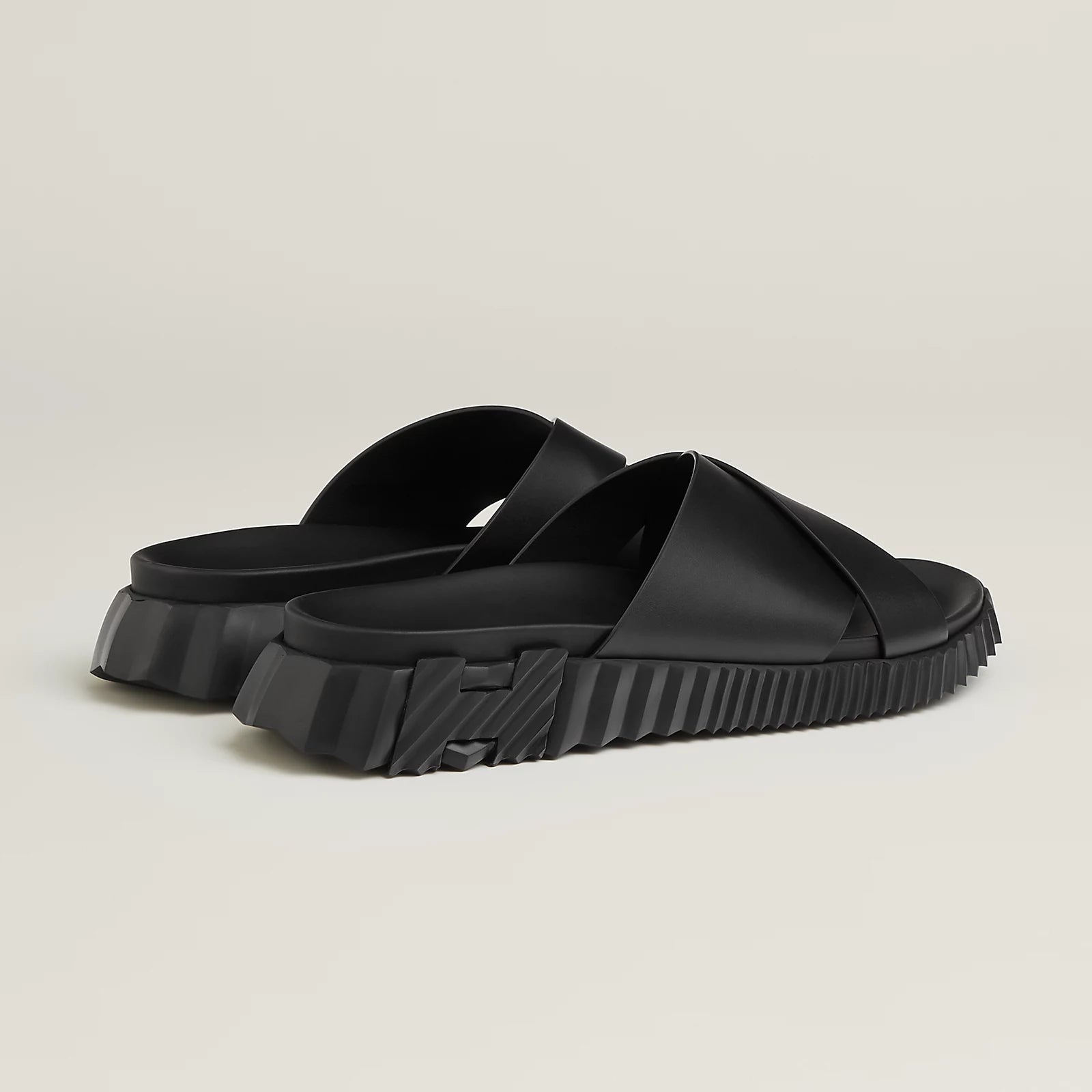Noir Infra sandal