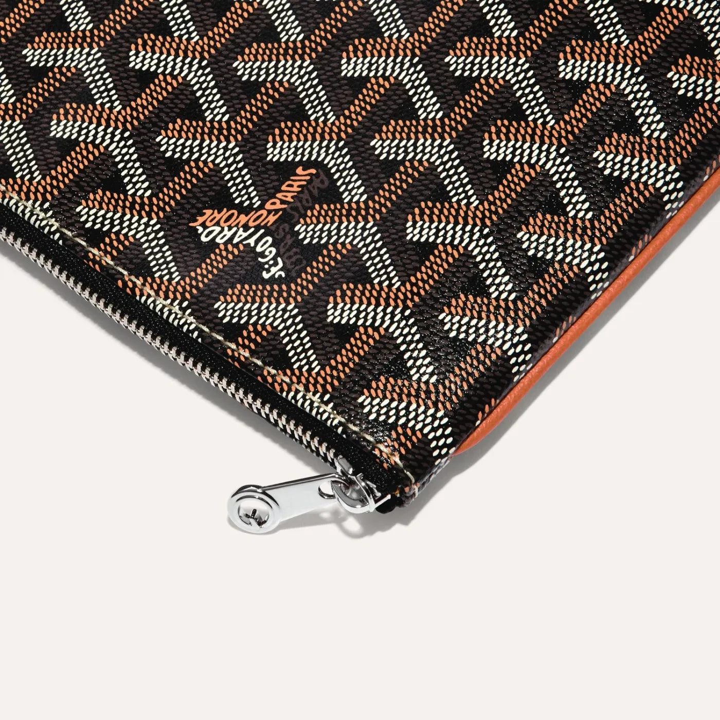Black & Tan Senat MM Pouch