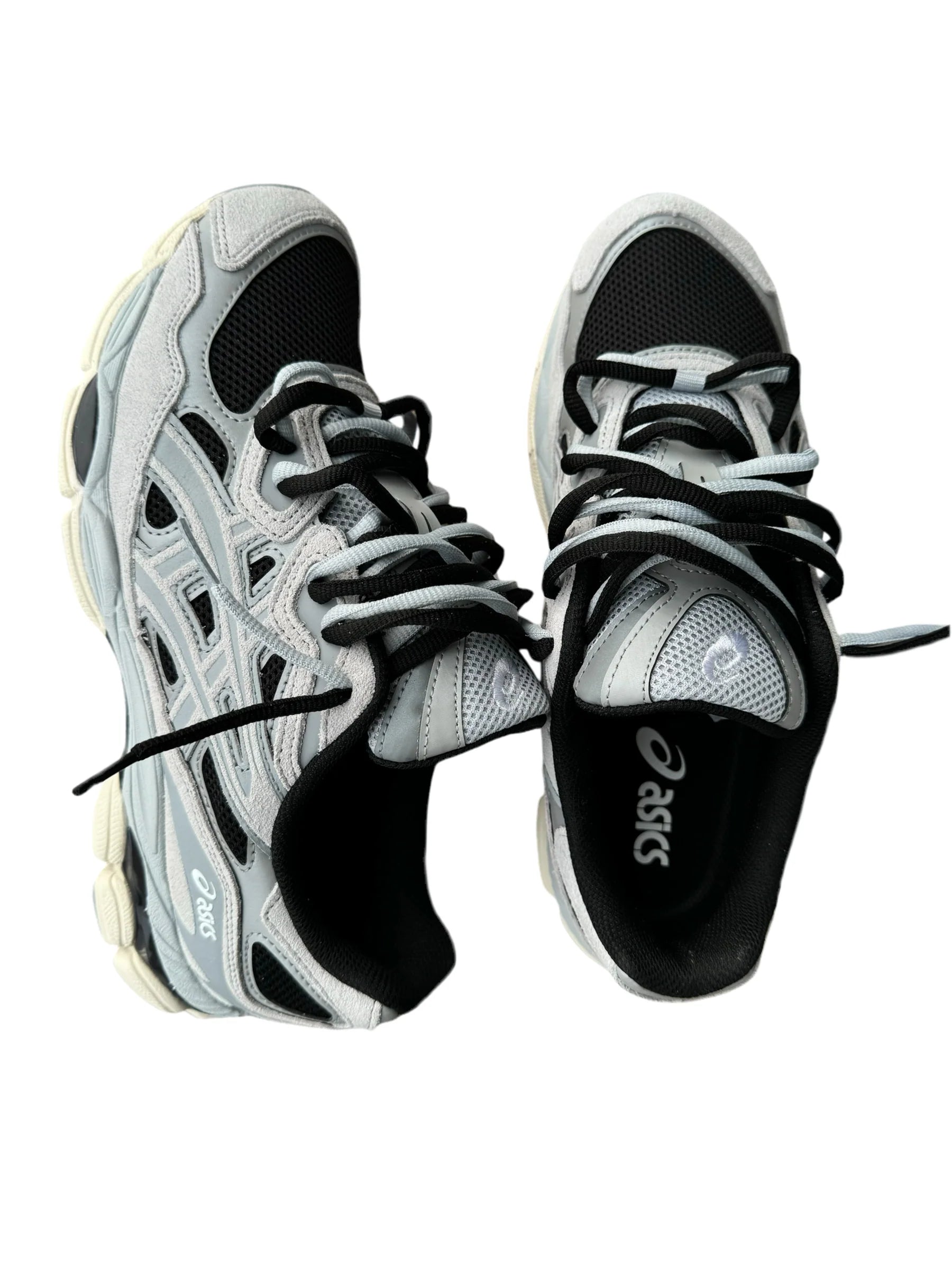 ASICS Gel-NYC
Black Piedmont Grey