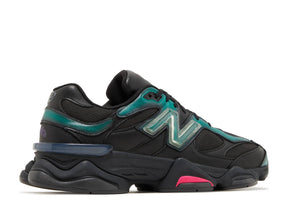 New Balance 9060
Mowalola Burglarwear Black Teal Pink