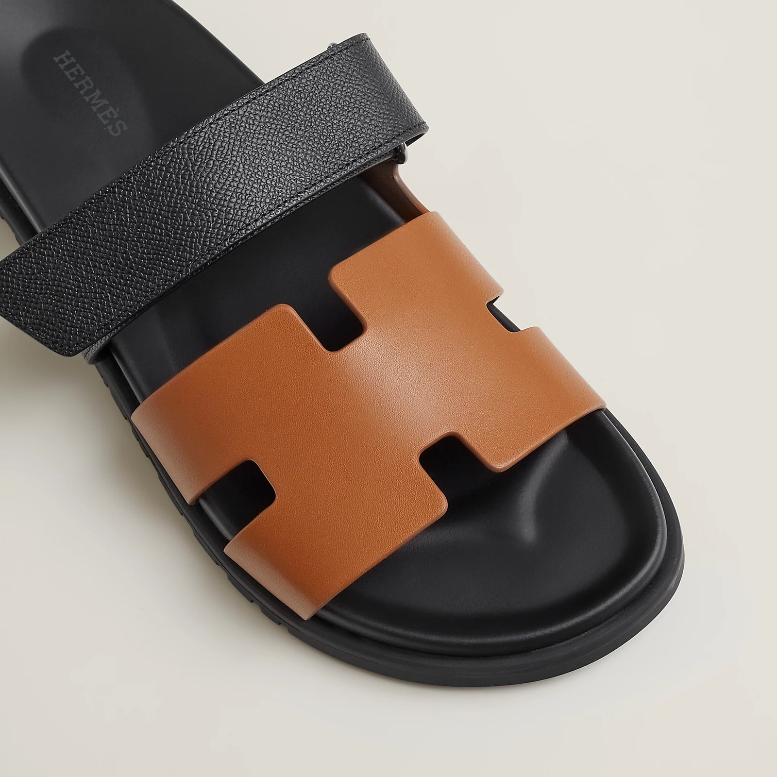 Naturel H / Noir Chypre sandal