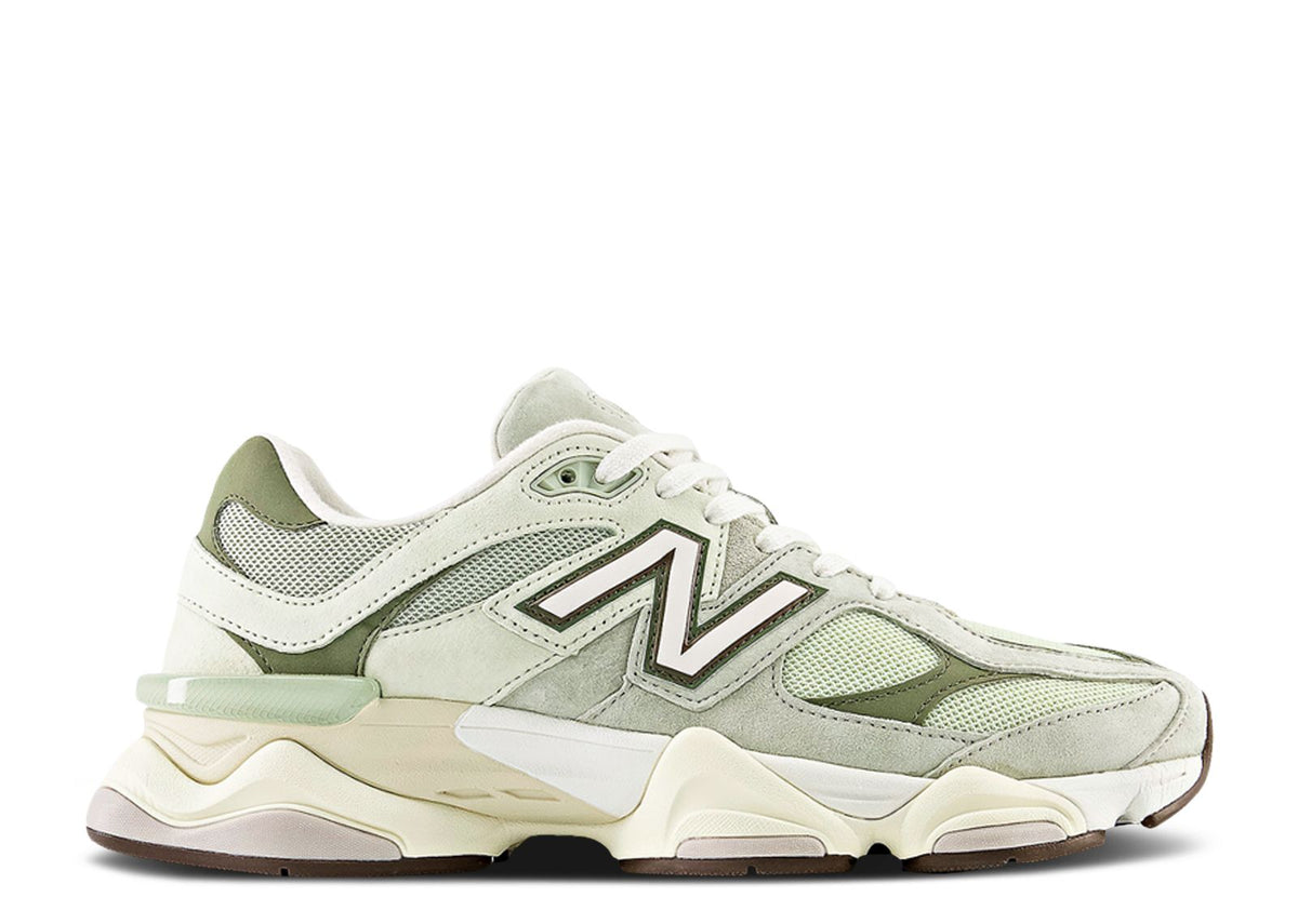 New Balance 9060
Olivine
