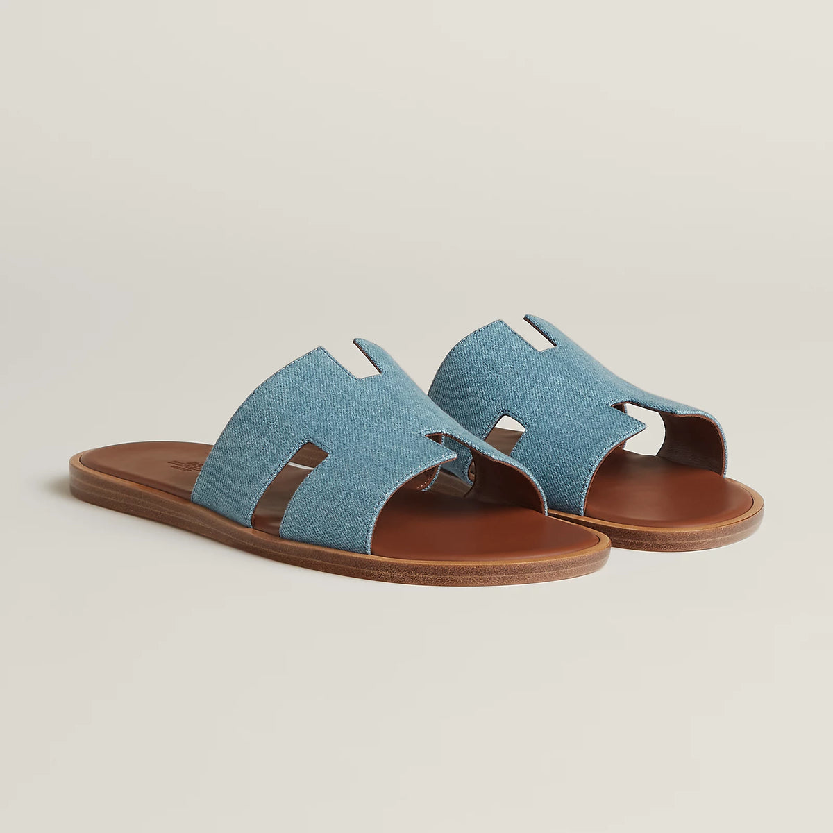 Bleu Clair / Gold Izmir sandal