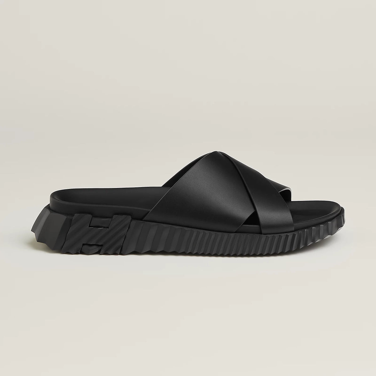 Noir Infra sandal