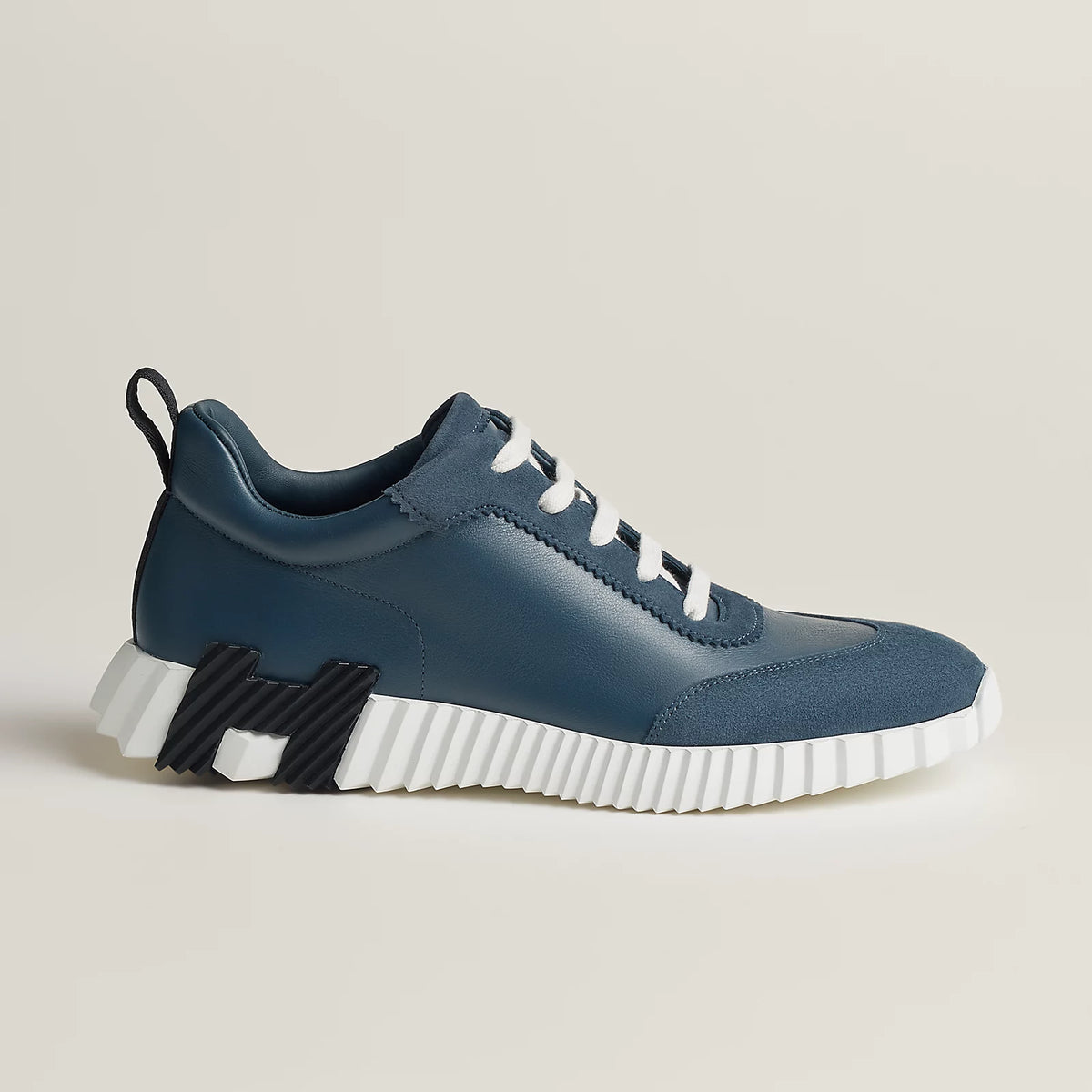 Bleu Céleste Bouncing sneaker