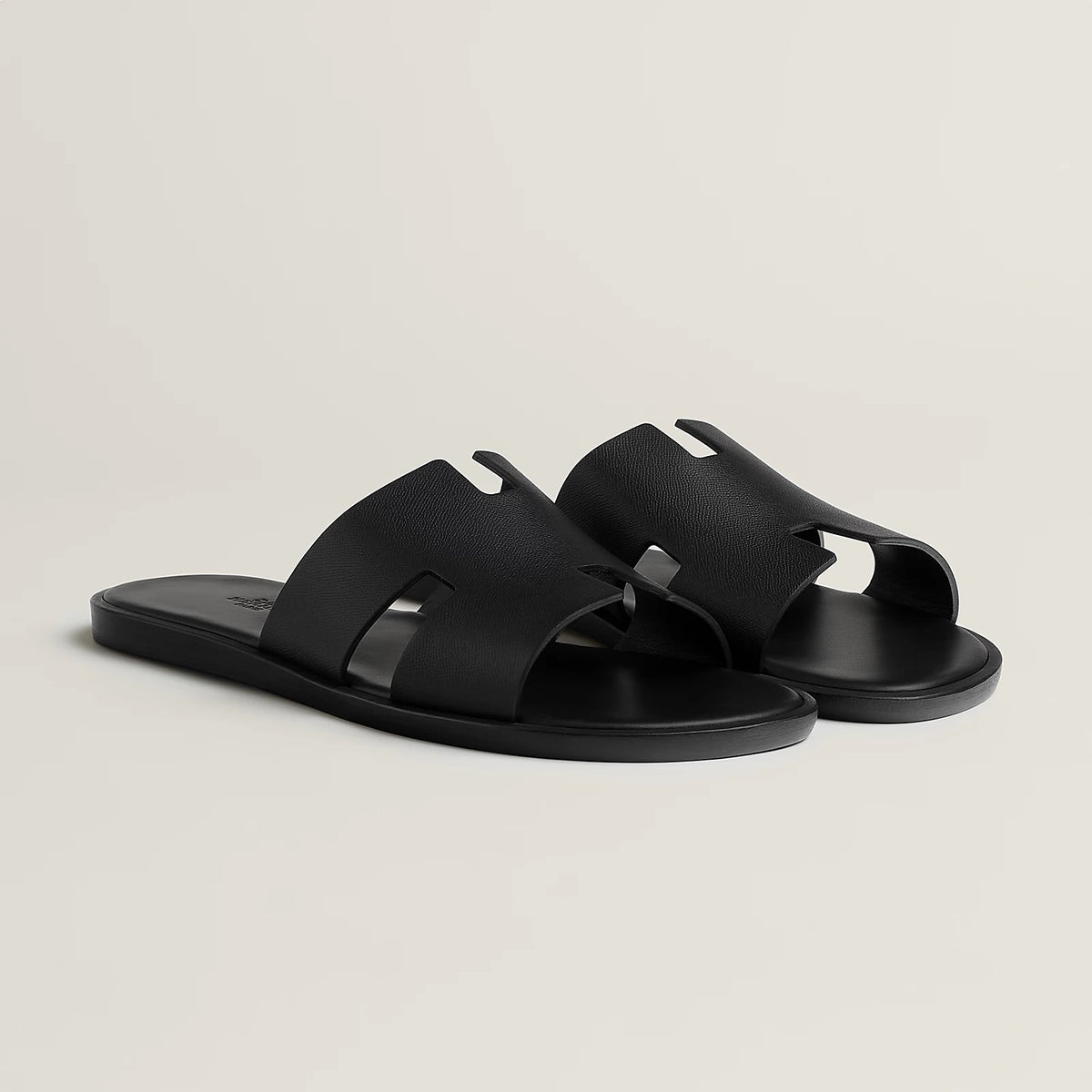 Total Noir Izmir sandal